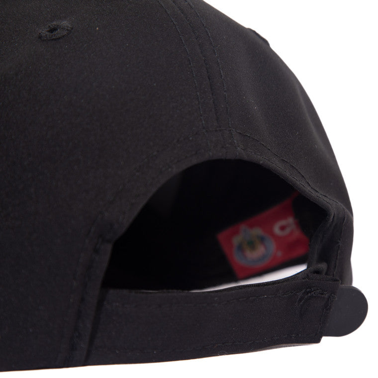 Gorra Negra Chivita Retro Bordada