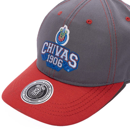 Gorra Gris Y Rojo Aplicación Escudo Chivas 1906