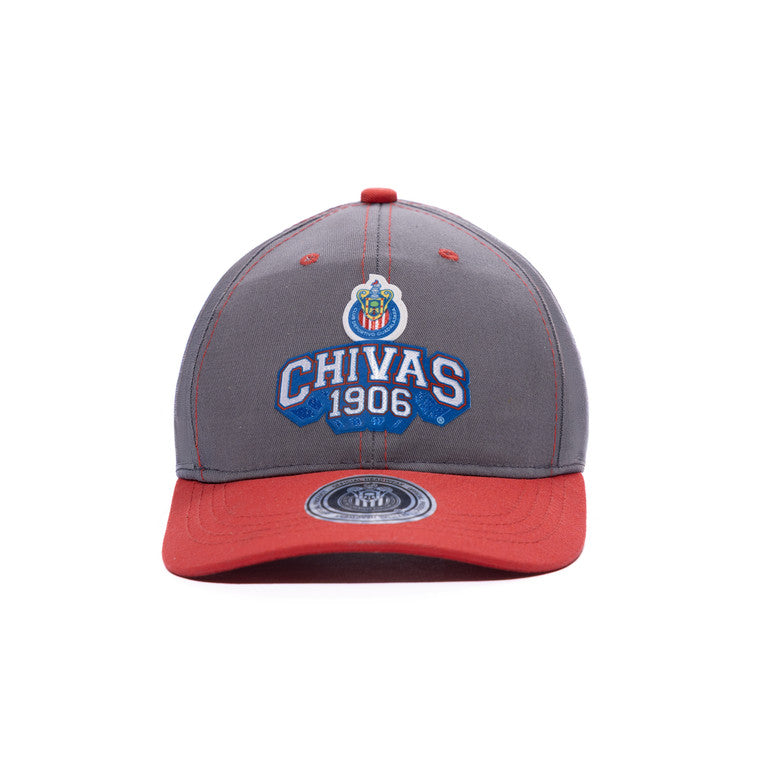 Gorra Gris Y Rojo Aplicación Escudo Chivas 1906