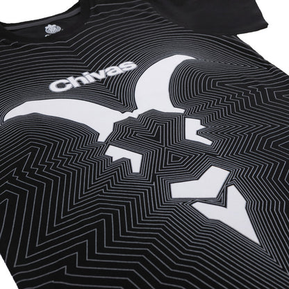 Playera Negra Chivita Retro Líneas